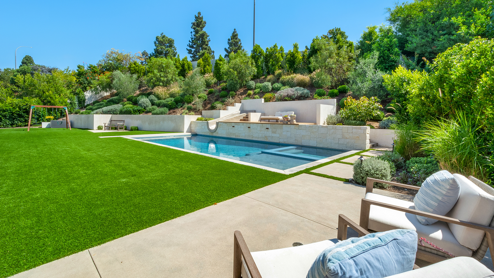 ¿Por qué usar mármol en la decoración del jardín?